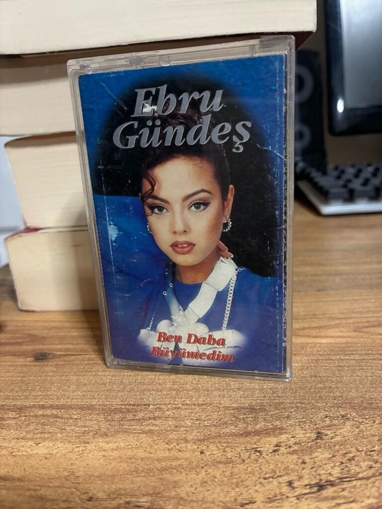 Ebru GÜNDEŞ ben daha büyümedim - 2