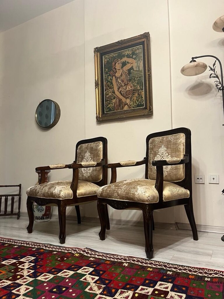 Antika Ceviz Çift Berjer - 15