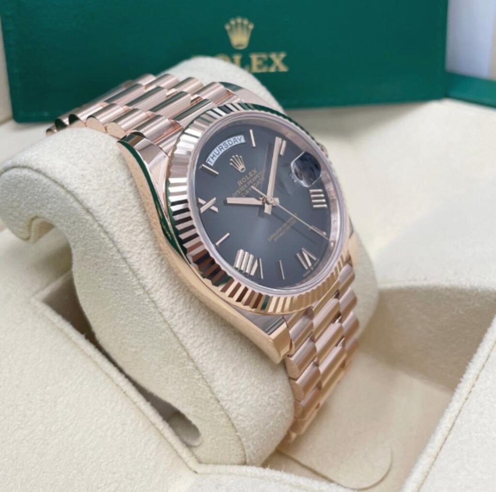 Rolex Day-Date - OMBRE SLATE / ROSE GOLD** 2026 SWISS - 9