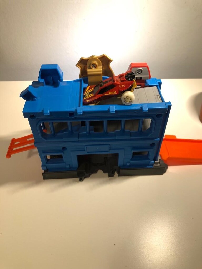 Hot Wheels Polis İstasyonu Seti - 8