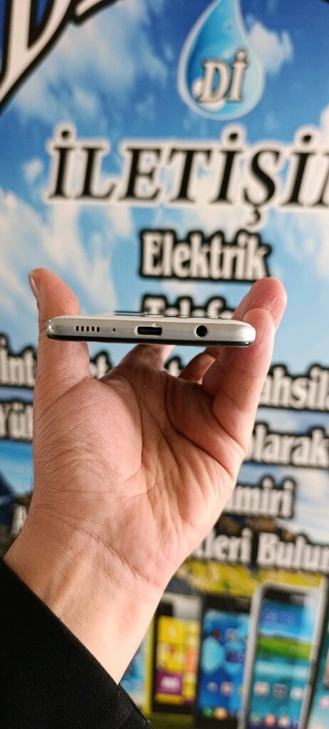 Samsung - 3
