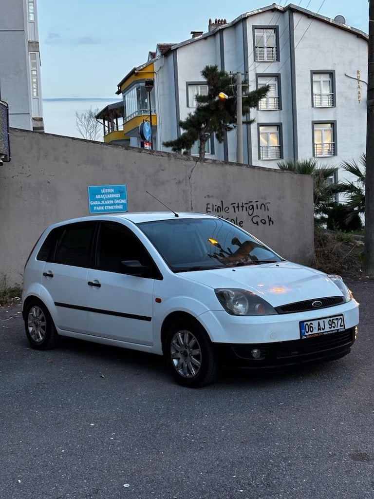 Değişensiz Ford Fiesta İnci Beyazı - 3