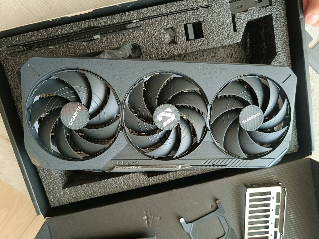 Gigabyte geforce rtx 5090 gaming oc (GPU KART YOK) soğutucu blok - 3