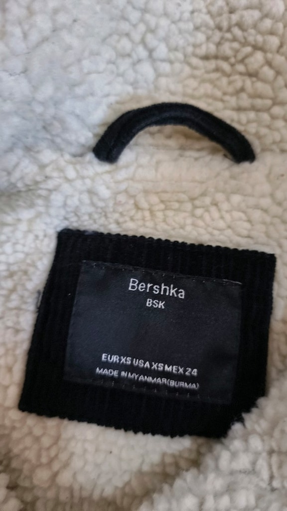 Bershka ceket mont..Ölçüsü uyarsa erkek de giyer..Mağazasında pahalı - 4