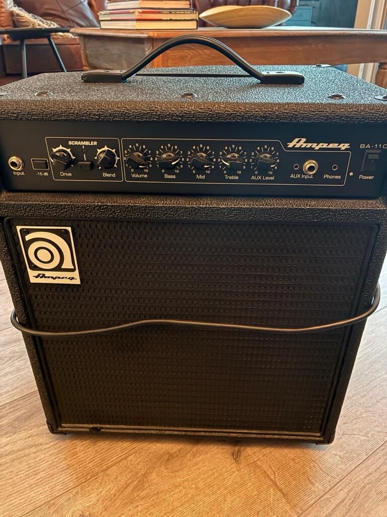 Ampeg Bas Gitar ve Davul Amfisi - 2