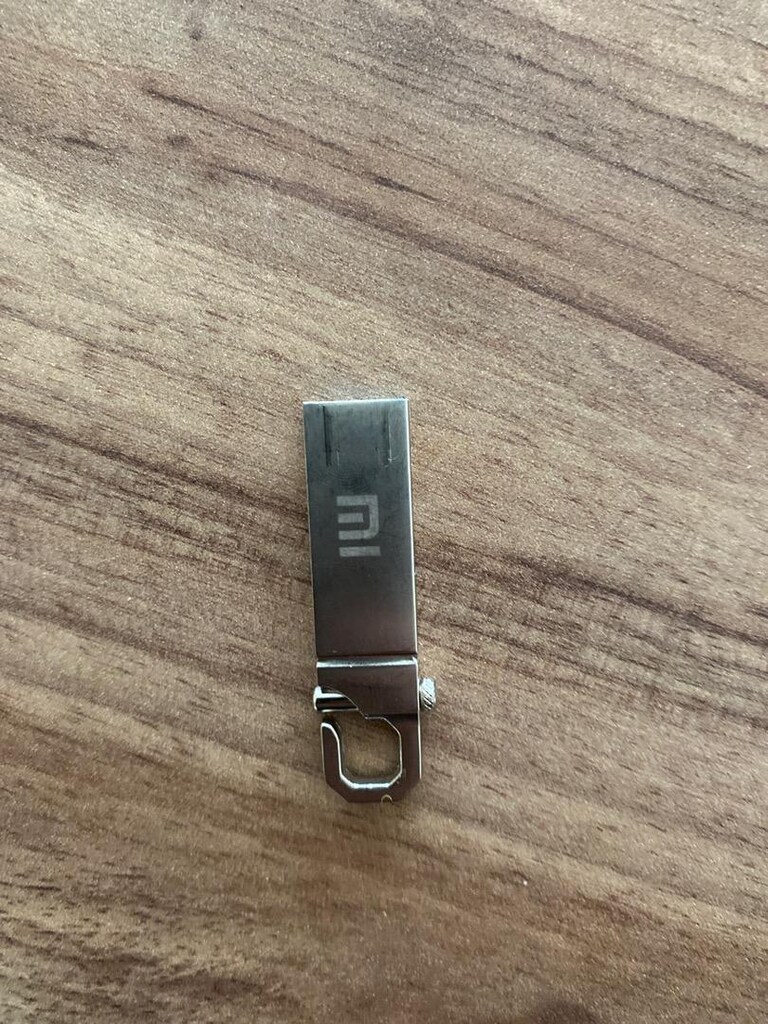 2TB,Mİ,usb flash bellek, bazen atilan dosyaları kendi kendine siliyor!