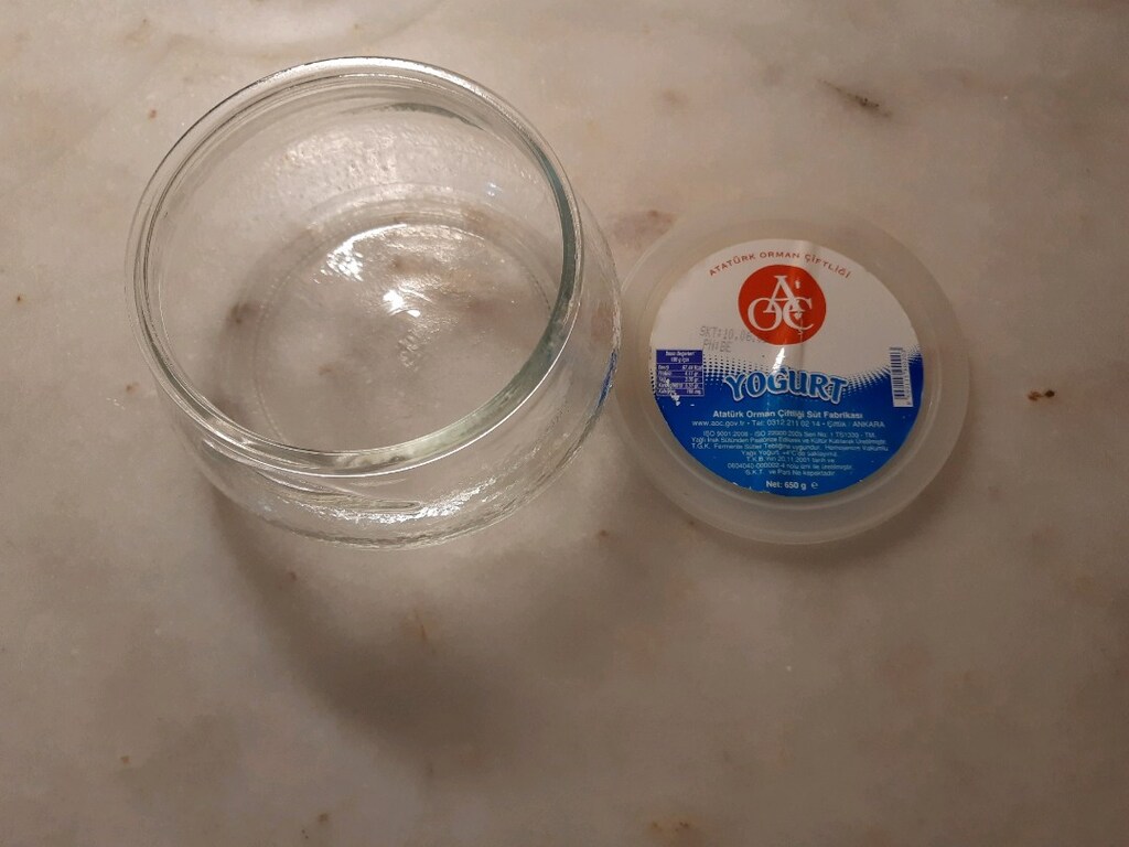 TESLİM:AKÇAY ADET FİYAT:50.TL 3 ADET CAM KAPALI KASE ÇAP:15 YÜK:8CM - 3