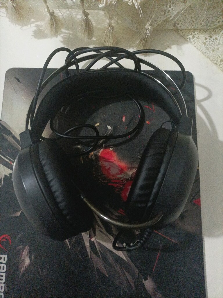 RAMPAGE ZENGIBAR 7.1 RGB mikrofonlu OYUNCU KULAKLIĞI - 2
