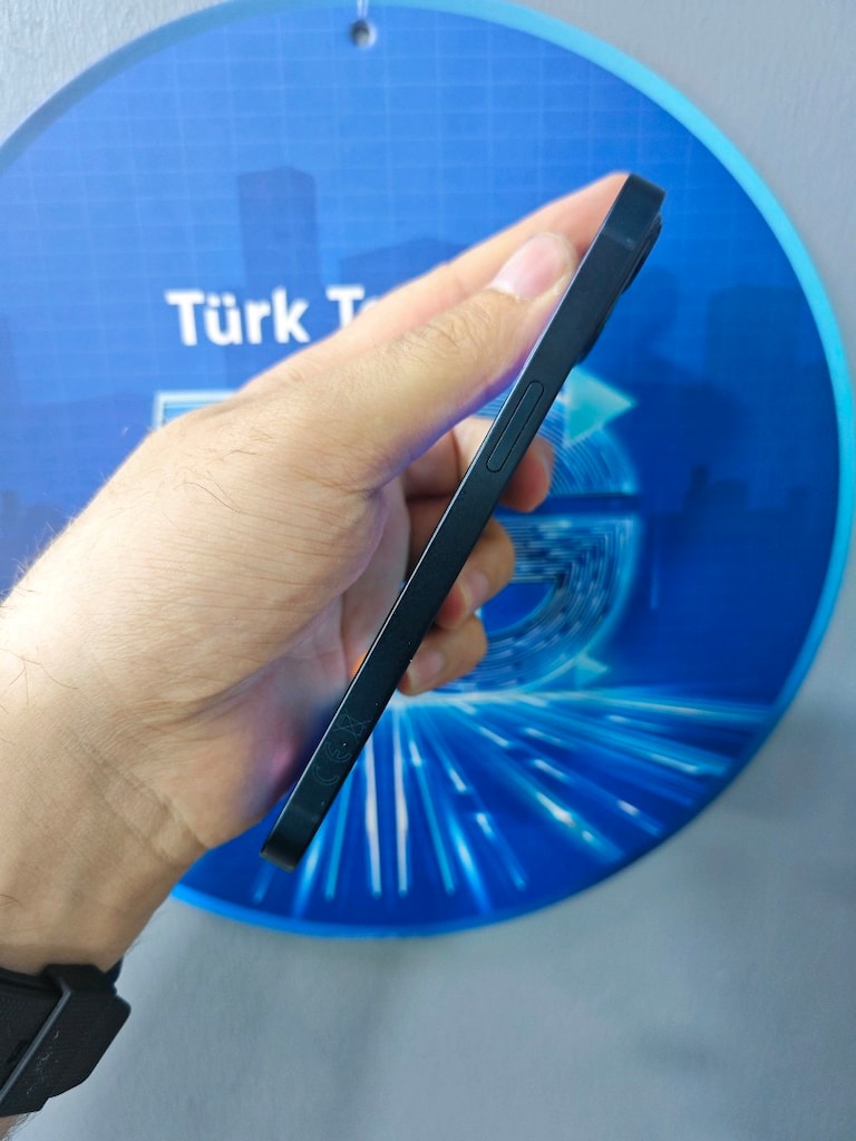 İPHONE 13 TERTEMİZ - 5