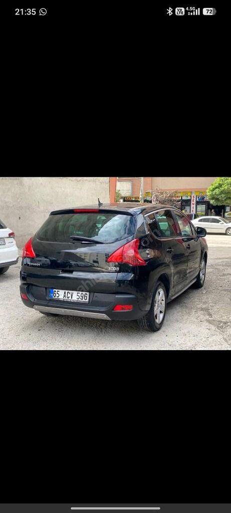 Peugeot 3008 2011 model - 2