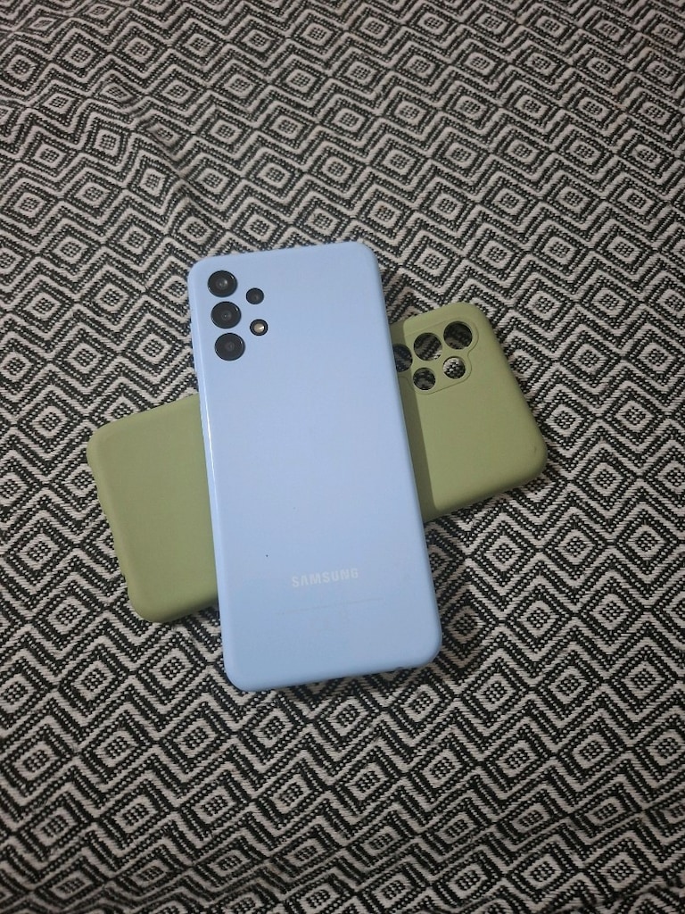 SAMSUNG A13 128 GB - 2