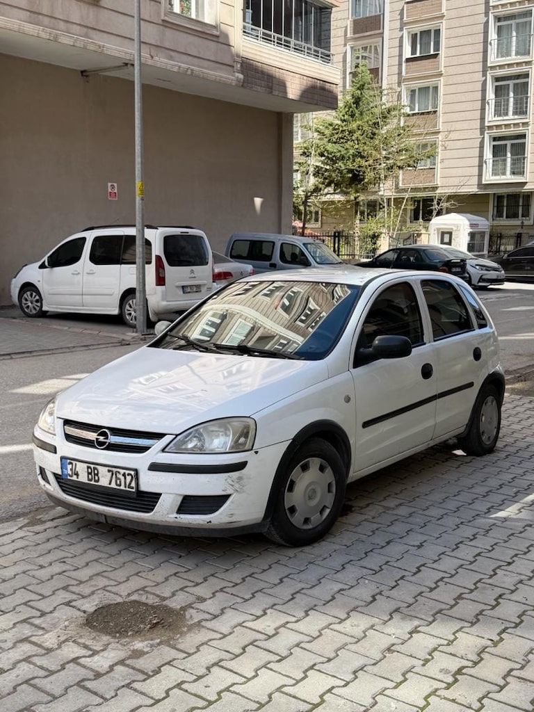 Opel Corsa Yakıt Cimrisi - 2