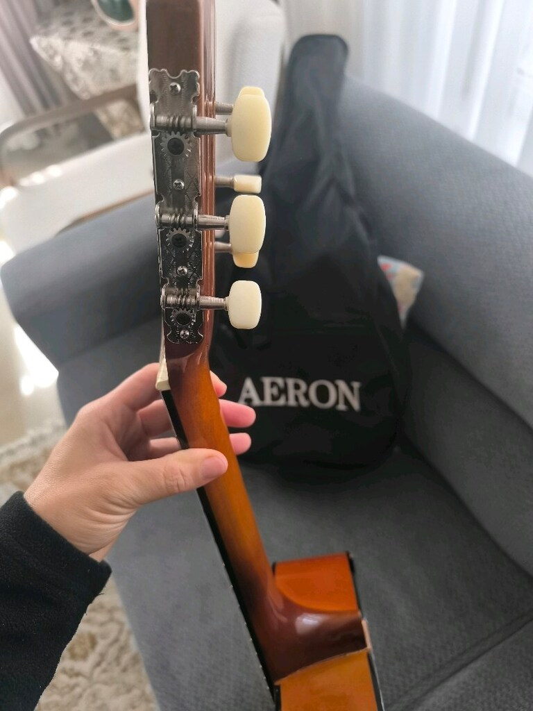 aeron gitar başlangıç - 2
