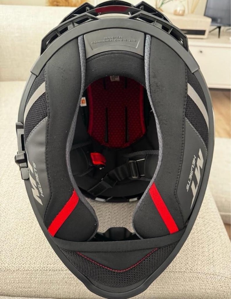 MT Kask Thunder 4 XL - 5