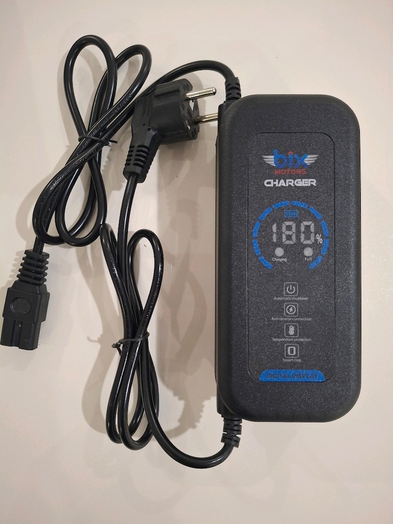 bix 60 VOLT 20 24 AH 5 AKÜLÜ DİJİTAL ŞARJ ALETİ SIFIR ÜRÜN - 5
