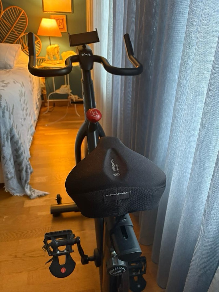 Voit Black Spin Bike - 5