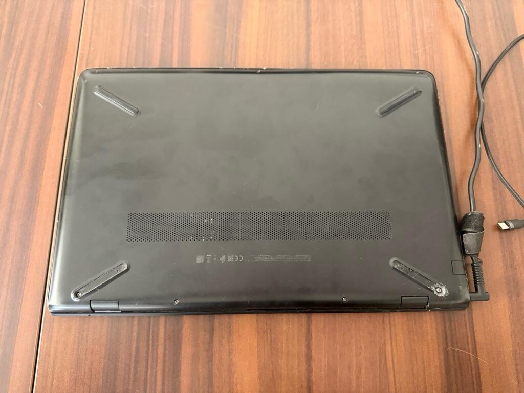 HP Pavillion i7 7. nesil 16 gb ram 1 TB ssd GTX 1050 - 6