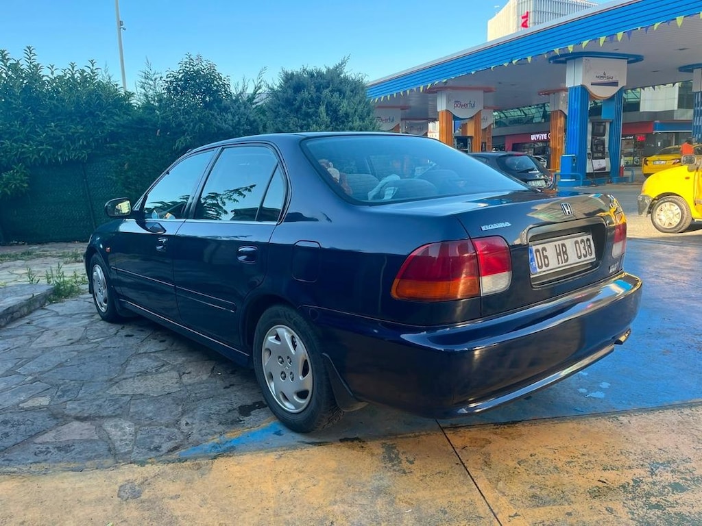 Honda 1.6 ies 1999 tertemiz - 10