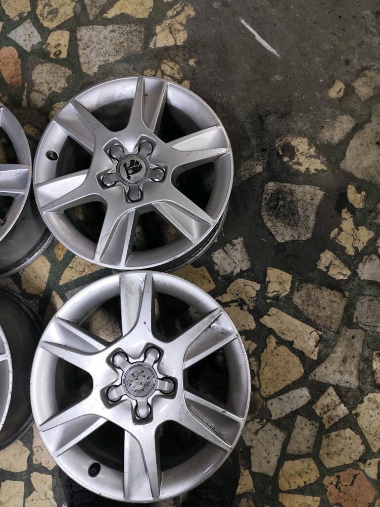 Audi A3 orjinal jant - 5