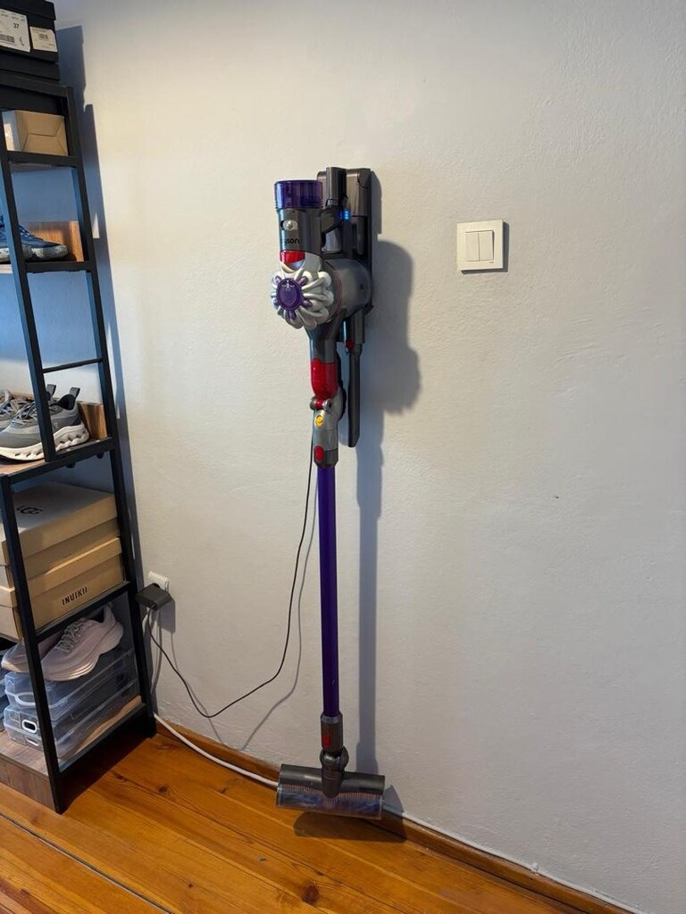 Dyson V8 orjin süpürge