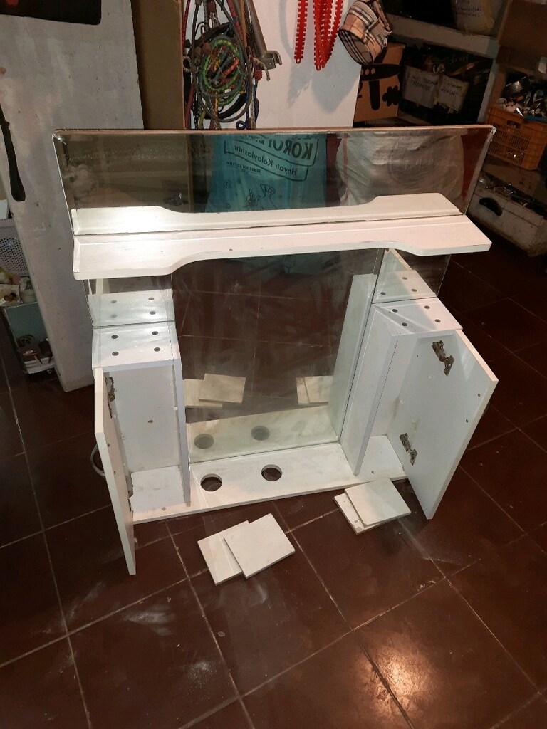 cıkma banyo dolabı - 14