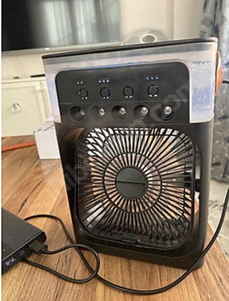mini fan hava nemledirici özelliği var - 2