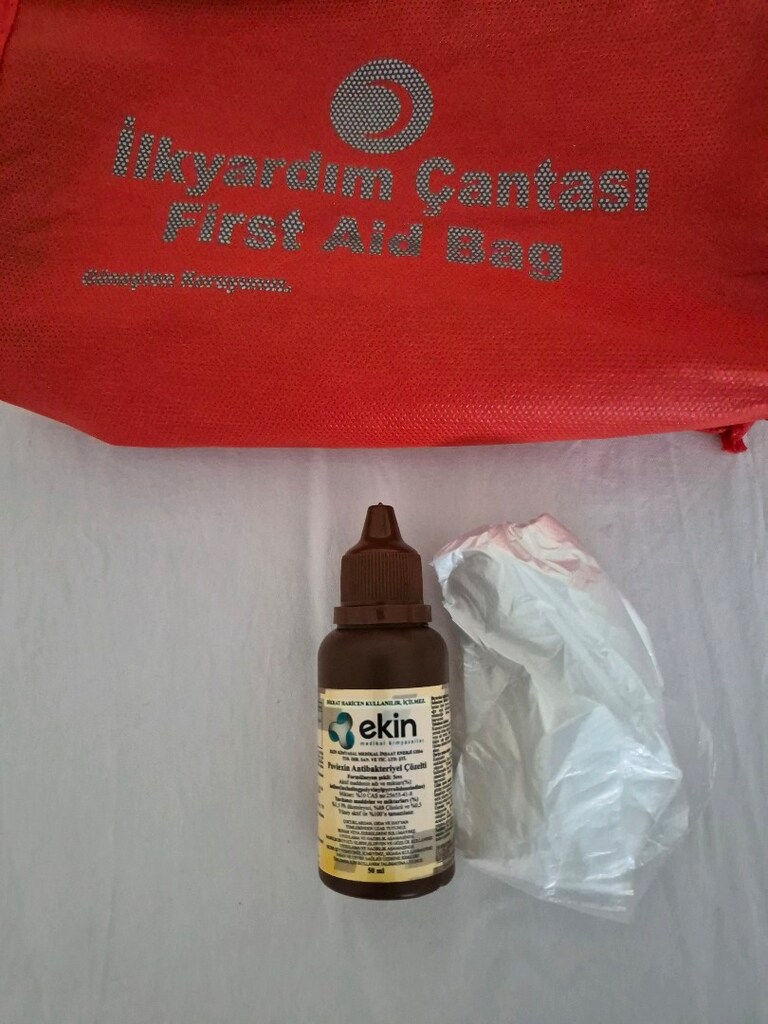 ilk yardım çantası - 7