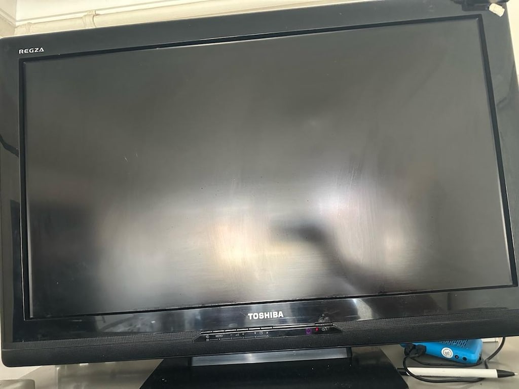 Toshiba Regza Lcd Tv - 4