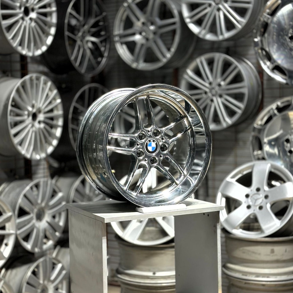 18 inç 5x120 BMW M Paralel Krom Jant Takımı 8,5-10 Offset 2. El - 2