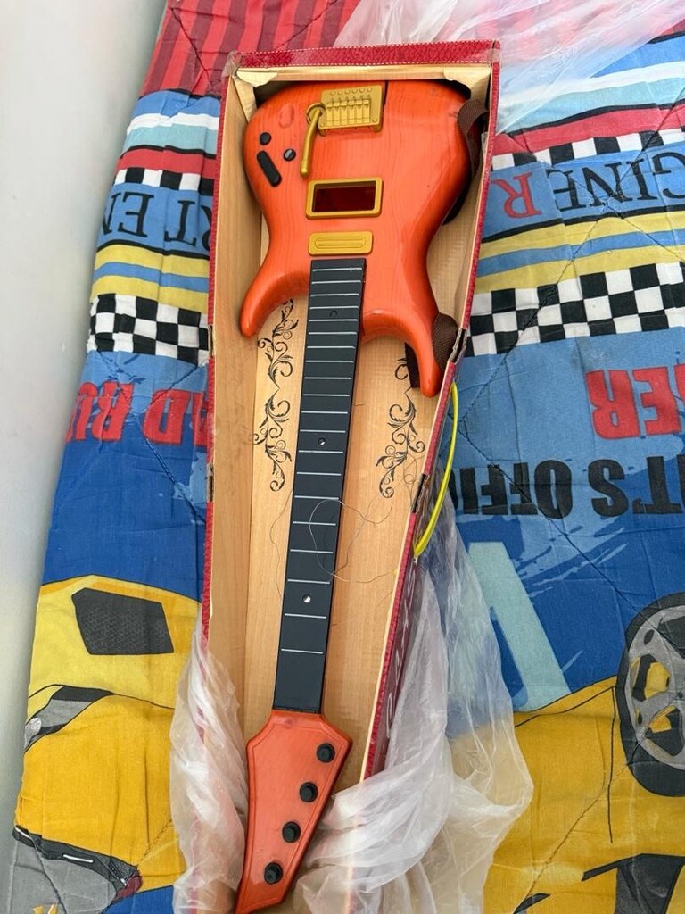 oyuncak elektro gitar - 2