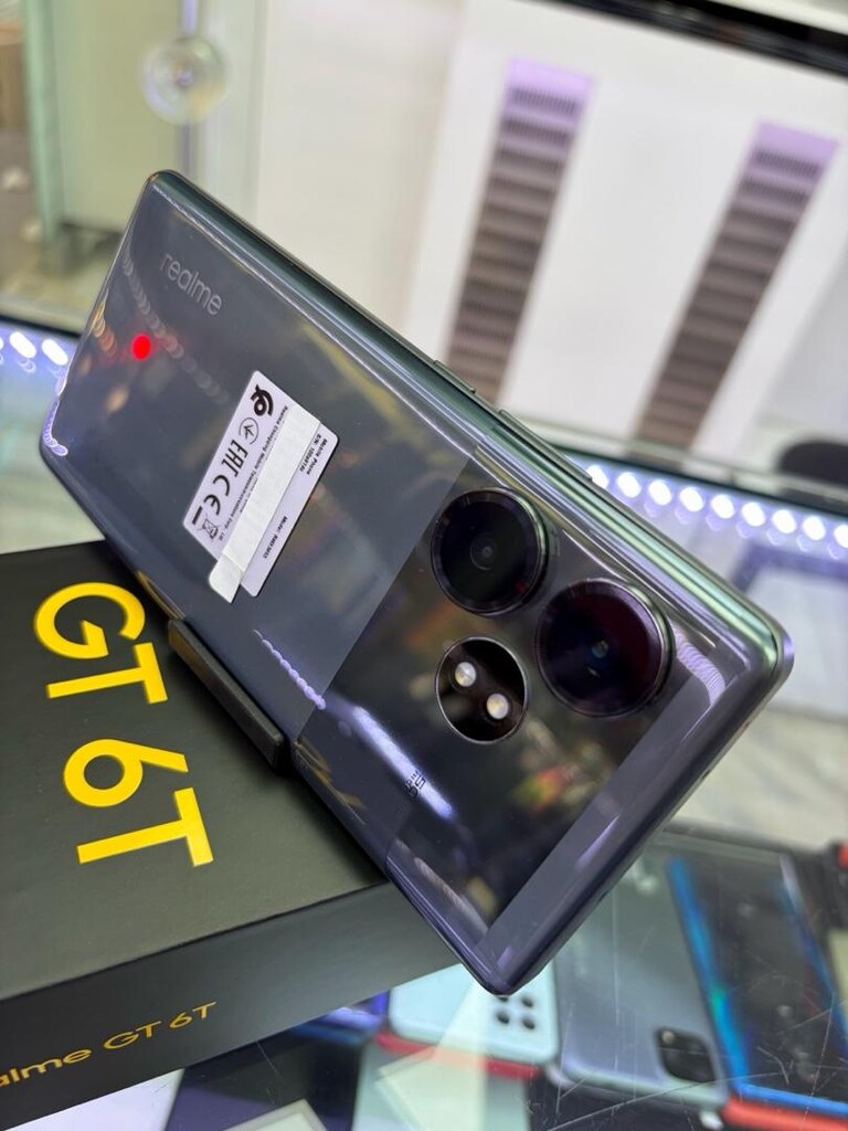 REALME GT 6T 256 GB 12 GB RAM SIFIR ADINIZA FATURALI TÜRKİYE GARANTİLİ - 6