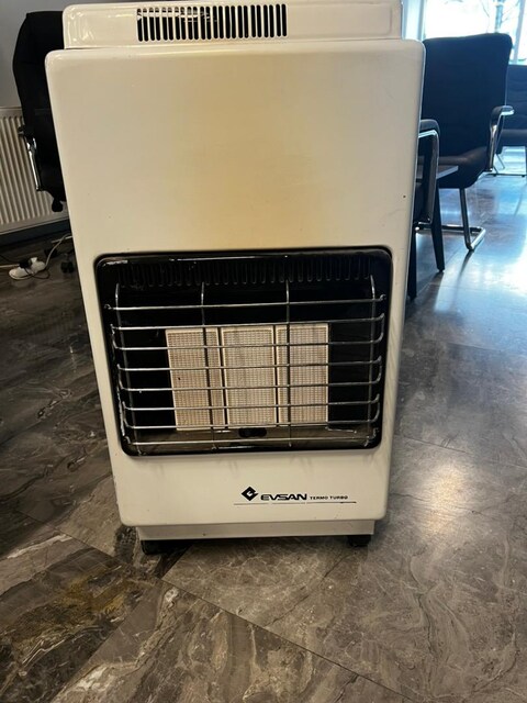 Evsan Marka Tüplü Elektrikli Fanlı Çakmaklıklı Soba
