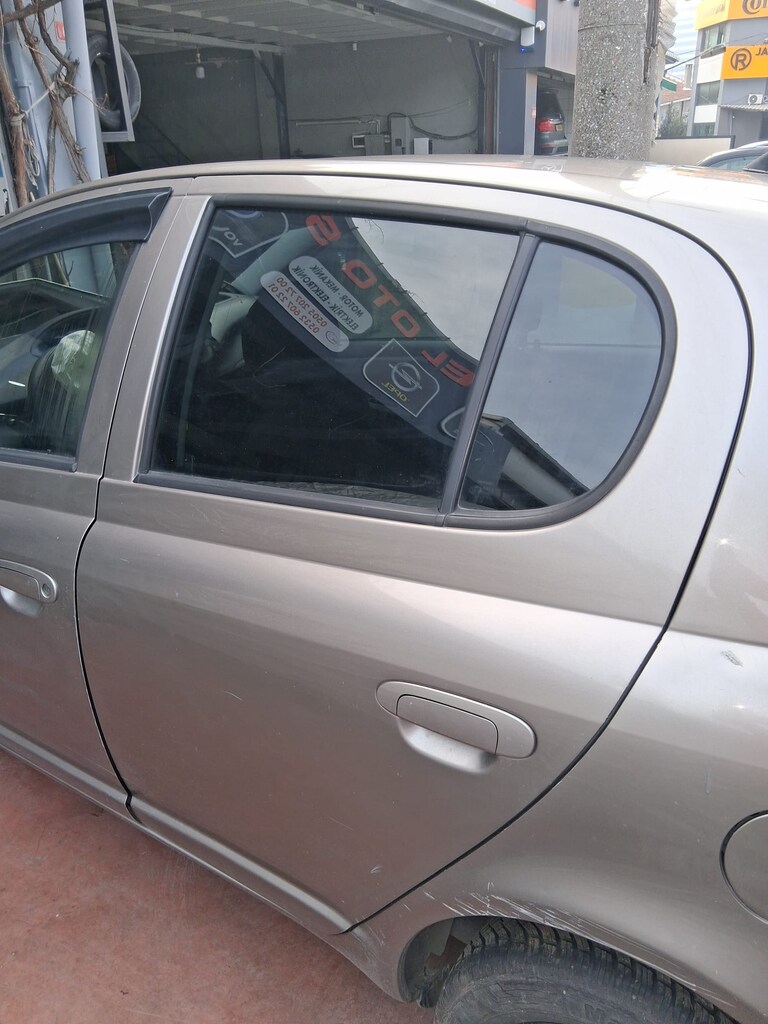 TOYOTA YARİS KAPI FİTİLİ - 2