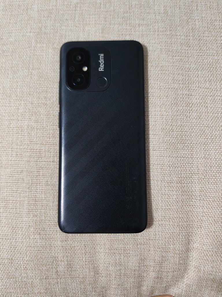 Redmi 12c 64gb hafiza 4gb rem hiçbir sorunu yok temiz son 3000tl - 2