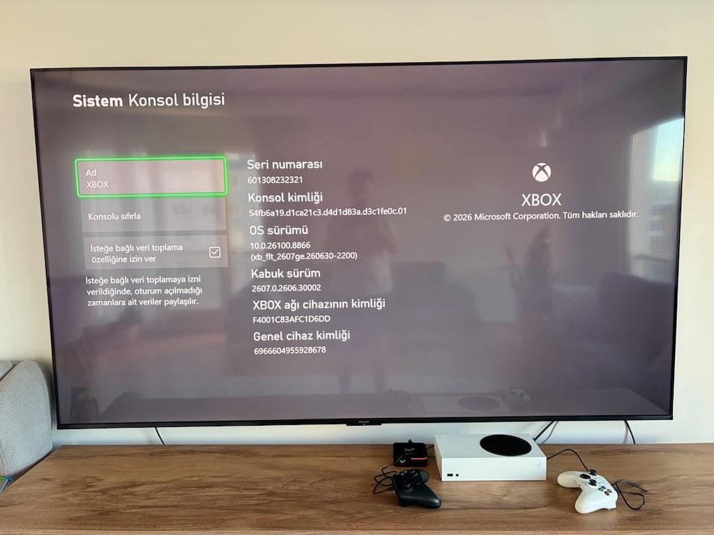 Xbox Series S + 2 Orijinal Kol + Şarjlı Pil Kiti - 3