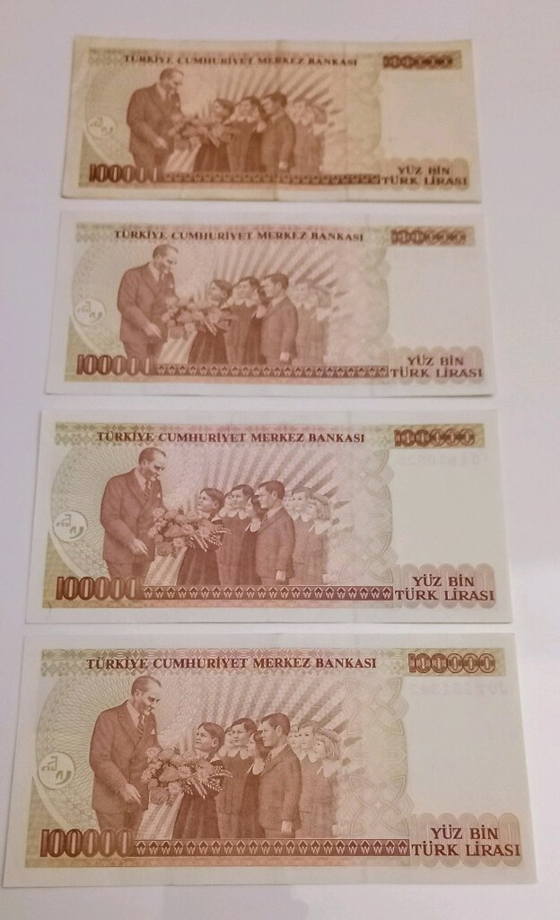 ESKİ PARA YÜZ BİN TÜRK LİRASI 4 adet - 2