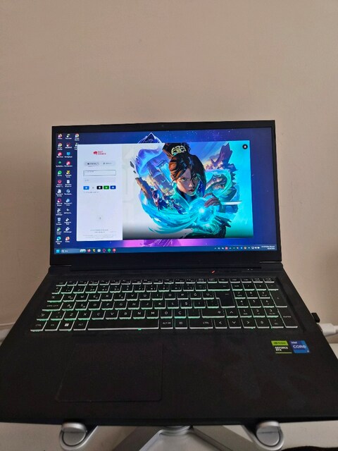 TEMİZ GAMİNG LAPTOP ALICISINA ŞİMDİDEN HAYIRLI OLSUN