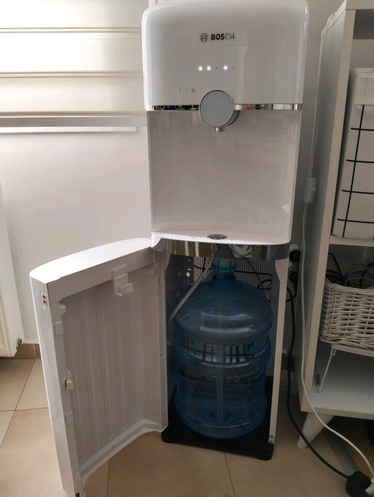 Bosch gizli damacanalı su sebili - 2