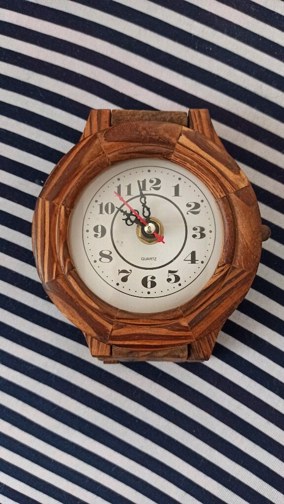 AHŞAP DEKORATİF HEM DUVAR HEM MASA SAATİ 36x12 cm - 2