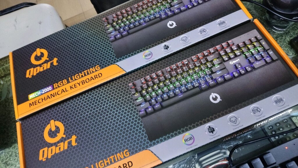 blue swich mekanik klavye modlanabilir RGB ışıklı sıfır ürün - 4