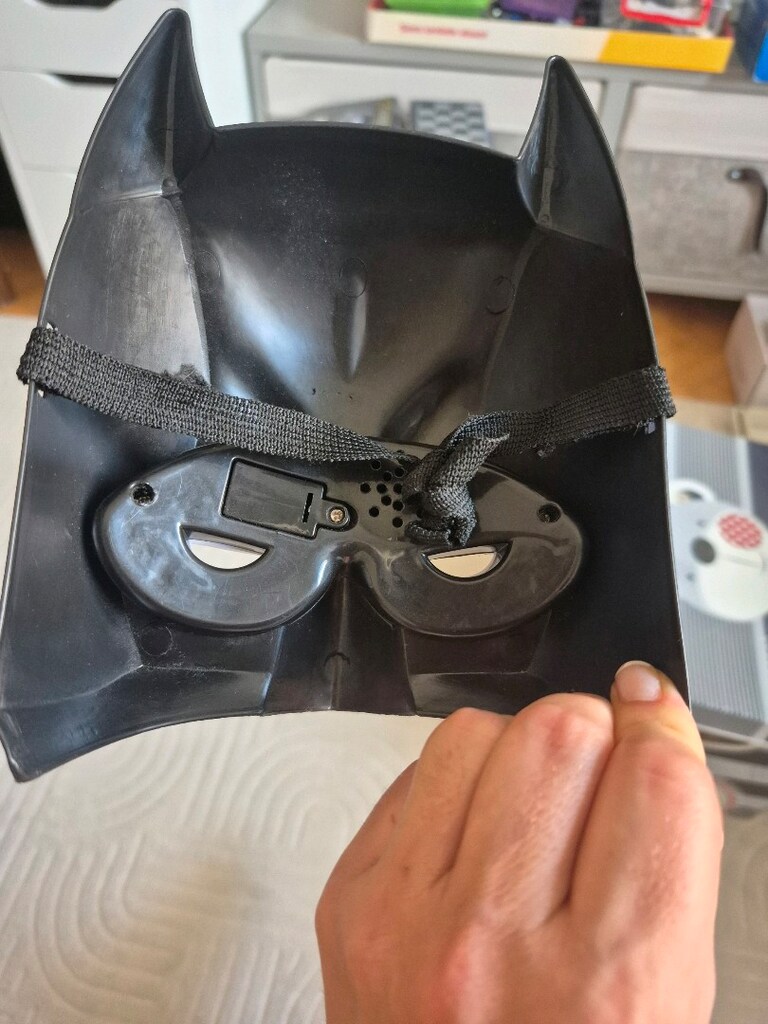 örümcekadam ve batman maskesi - 8