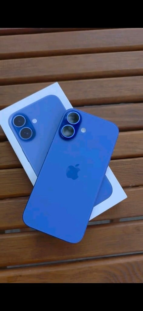 IPHONE 16 128 GB BLUE - 3