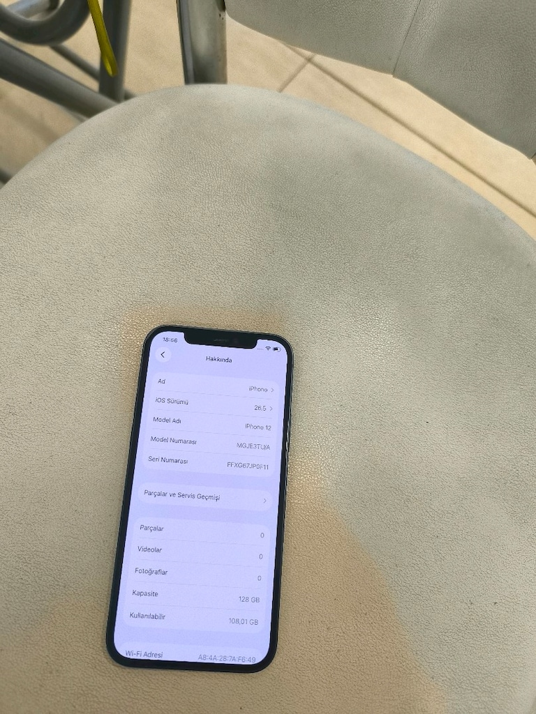 iPhone 12 - 4