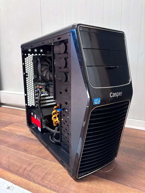 i5-11400F | MSI GTX 1660 SUPER | 16GB Ballistix | 768GB SSD | Kutulu