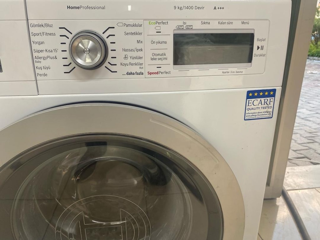 Bosch 9 kg 1400 devir - 2