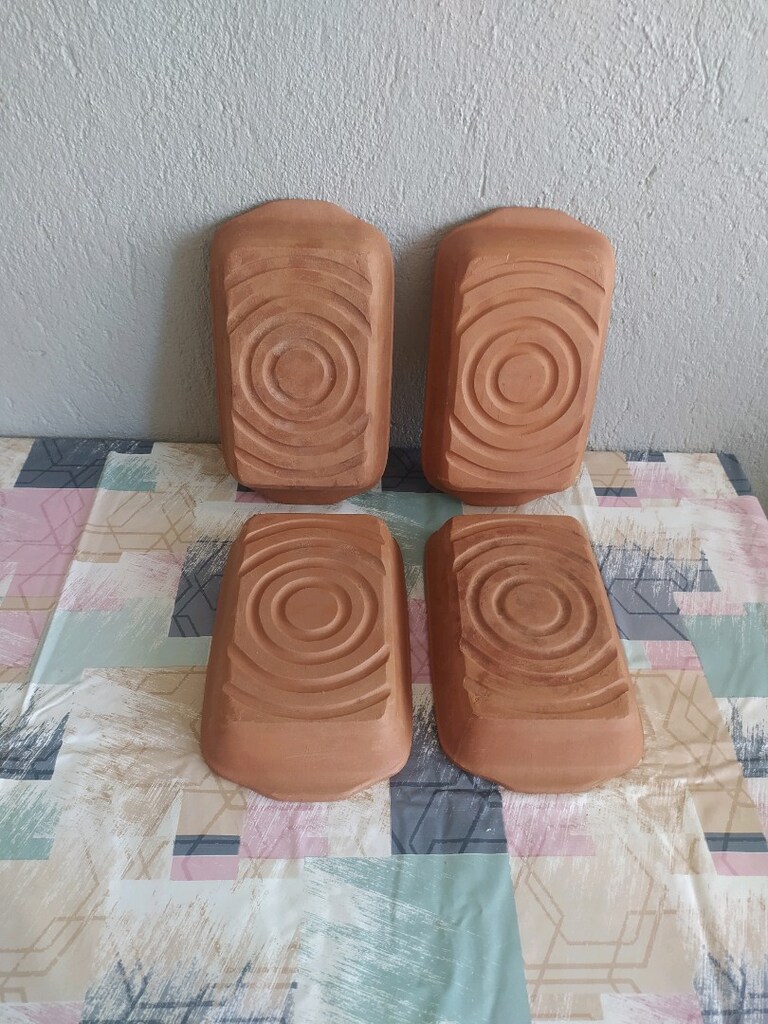 15 CM YE 25 CM UZUNLUĞUNDA KİREMİT TABAKLAR 4 ADET 600 TL - 4