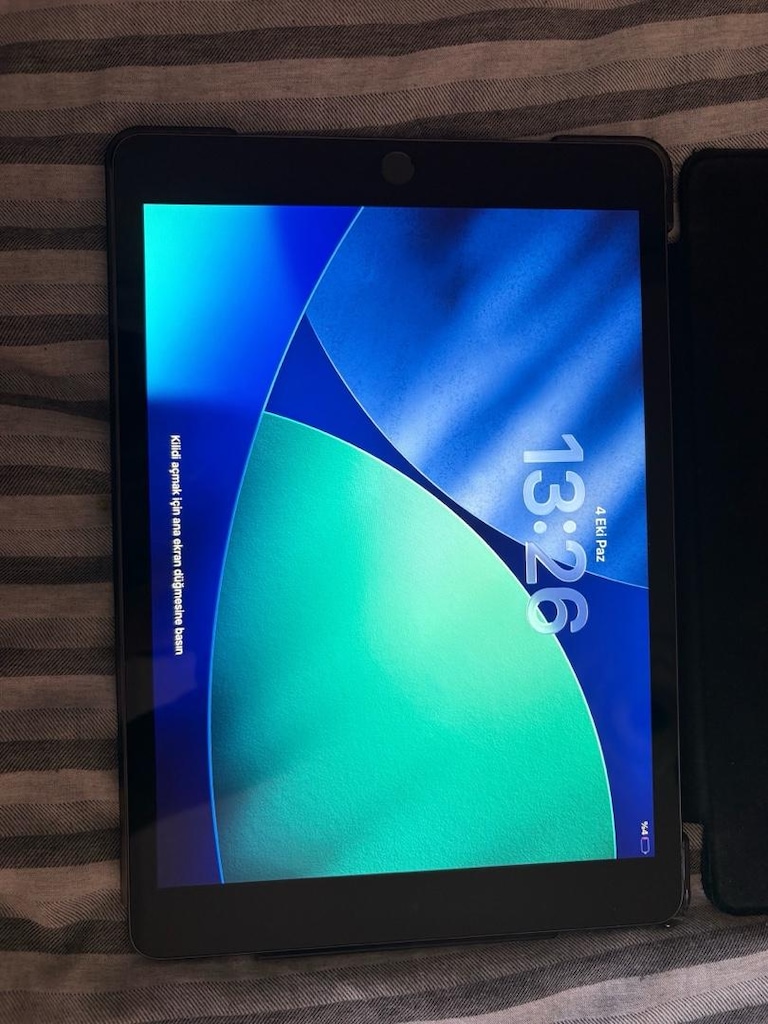 İpad 9.Nesil 64GB Tertemiz Cihaz - 4