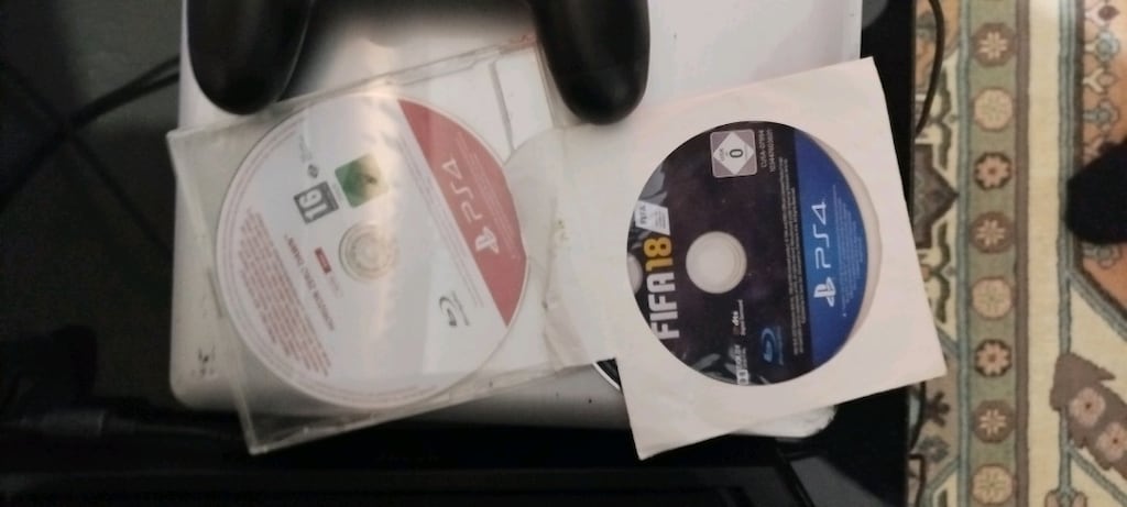 PlayStation 4 fat kasa 1 tb 5 kol 2 oyun - 3