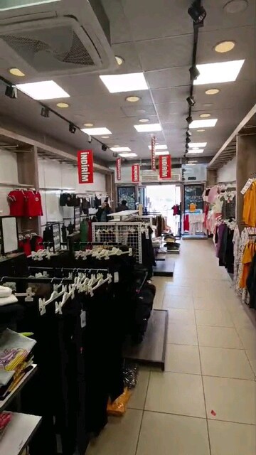 100 M2 DÜKKAN MALZEMESİ RAF VE REYONLARI