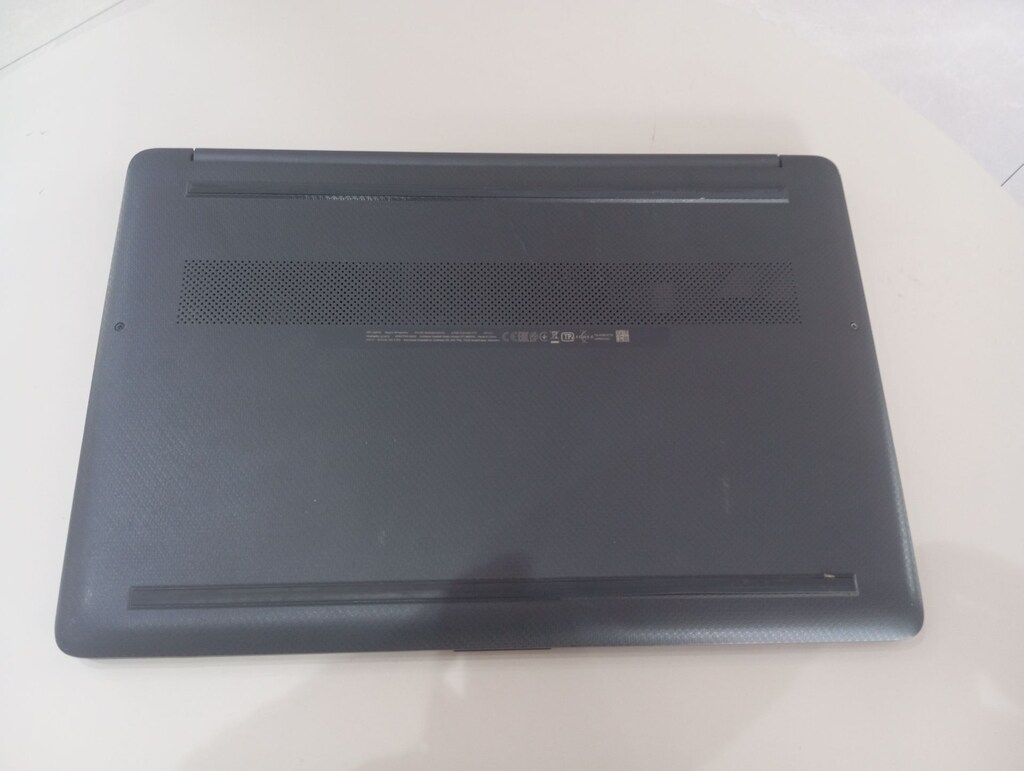 HP: İ3 İŞLEMCİ 11.NESİL 4GB RAM ONBOARD EKRAN KARTI 256GB SSD - 4